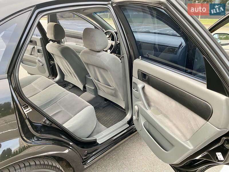 Седан Chevrolet Lacetti 2007 в Киеве