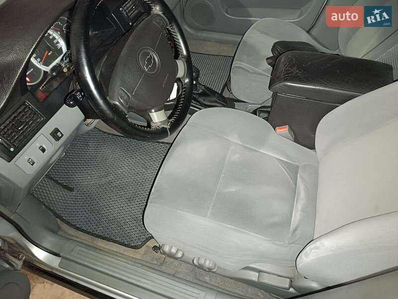 Седан Chevrolet Lacetti 2004 в Дрогобыче