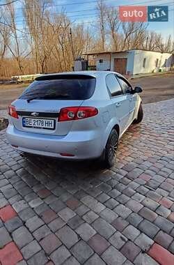 Хэтчбек Chevrolet Lacetti 2008 в Николаеве