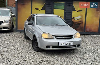 Седан Chevrolet Lacetti 2008 в Стрию