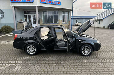 Седан Chevrolet Lacetti 2008 в Львові