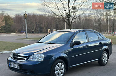 Седан Chevrolet Lacetti 2008 в Рівному