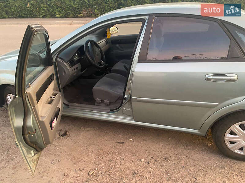 Седан Chevrolet Lacetti 2005 в Києві