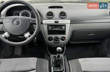 Хэтчбек Chevrolet Lacetti 2008 в Киеве