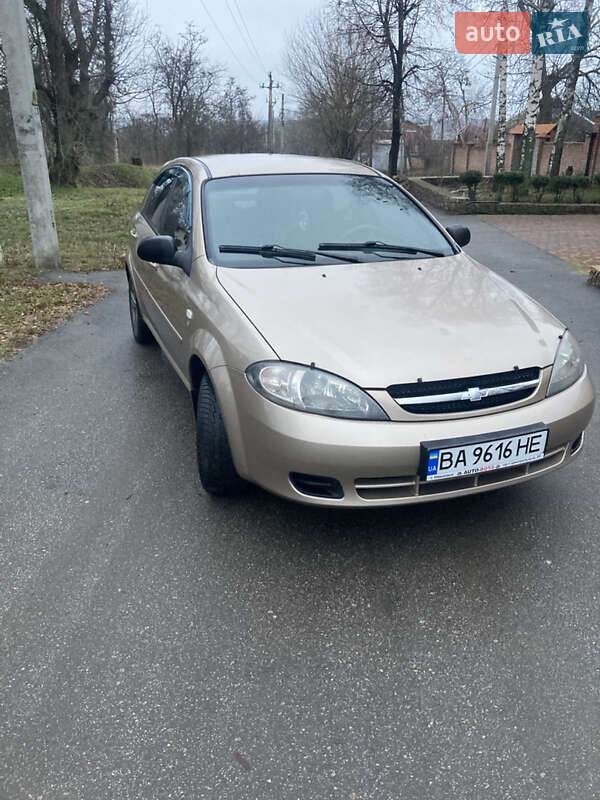 Хэтчбек Chevrolet Lacetti 2007 в Кропивницком