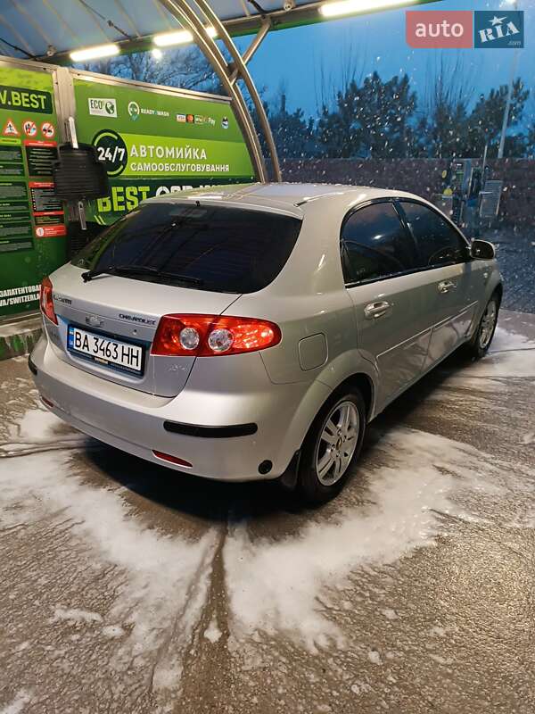 Хетчбек Chevrolet Lacetti 2005 в Кропивницькому