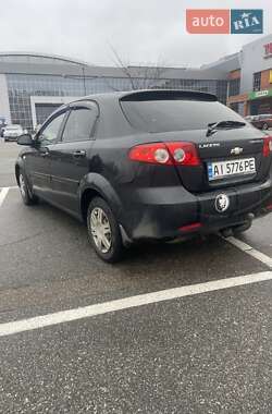 Хэтчбек Chevrolet Lacetti 2007 в 