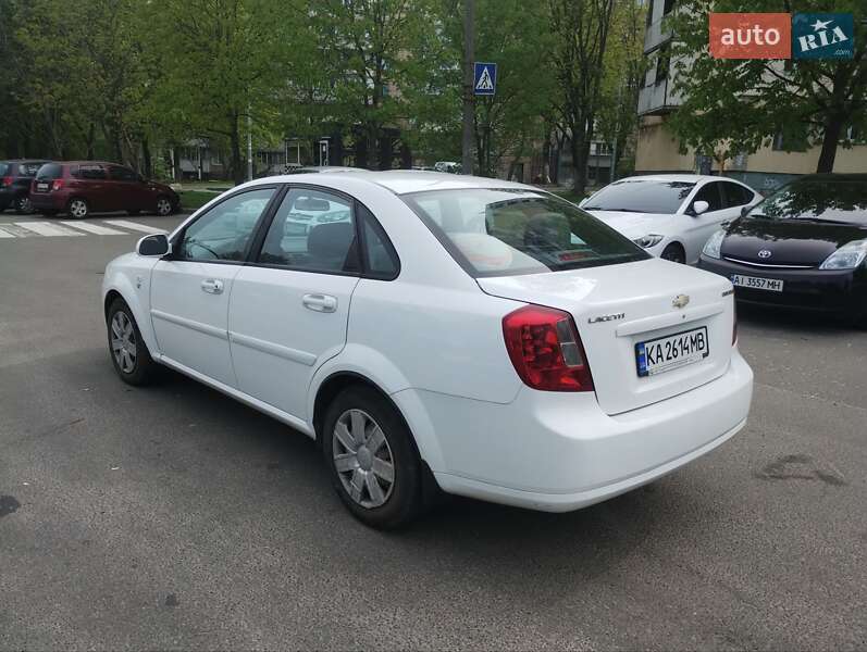 Седан Chevrolet Lacetti 2012 в Киеве
