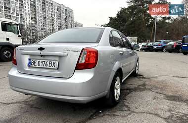 Седан Chevrolet Lacetti 2008 в Киеве