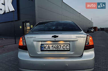 Седан Chevrolet Lacetti 2007 в Киеве