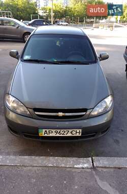 Хэтчбек Chevrolet Lacetti 2012 в 