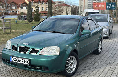 Седан Chevrolet Lacetti 2004 в Львове