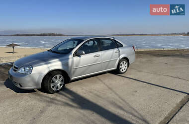 Седан Chevrolet Lacetti 2007 в Киеве