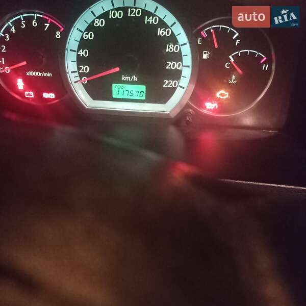 Седан Chevrolet Lacetti 2005 в Києві