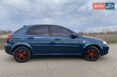 Хетчбек Chevrolet Lacetti 2008 в 