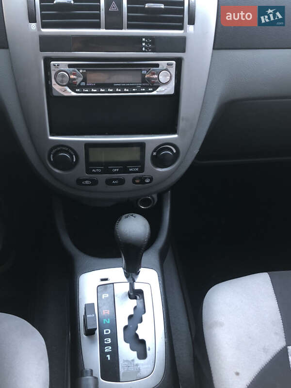 Chevrolet Lacetti 2005