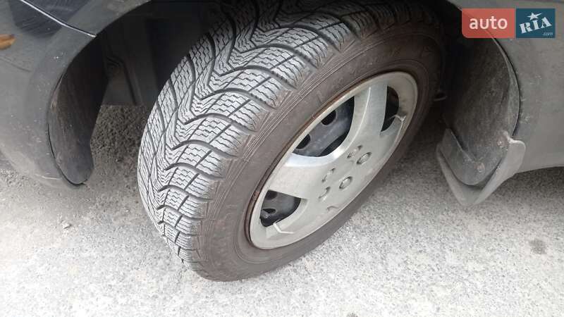 Седан Chevrolet Lacetti 2005 в Днепре