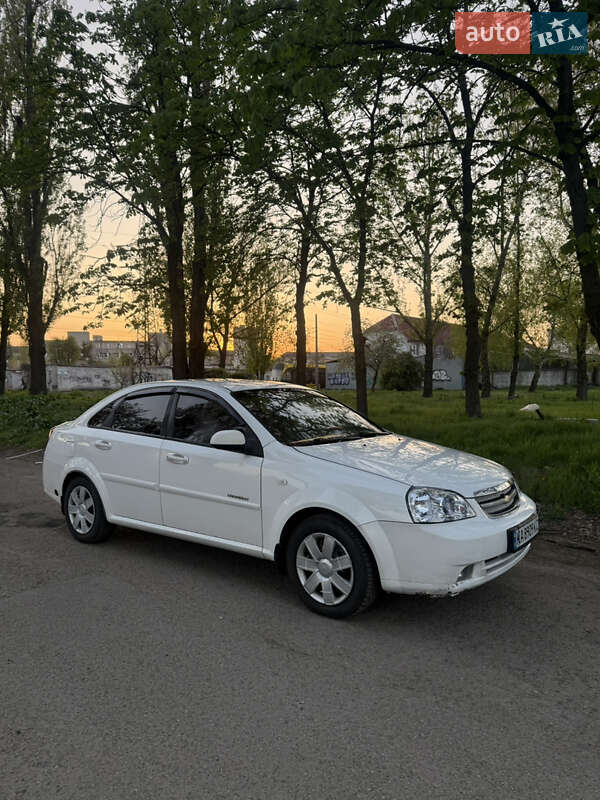 Chevrolet Lacetti 2006