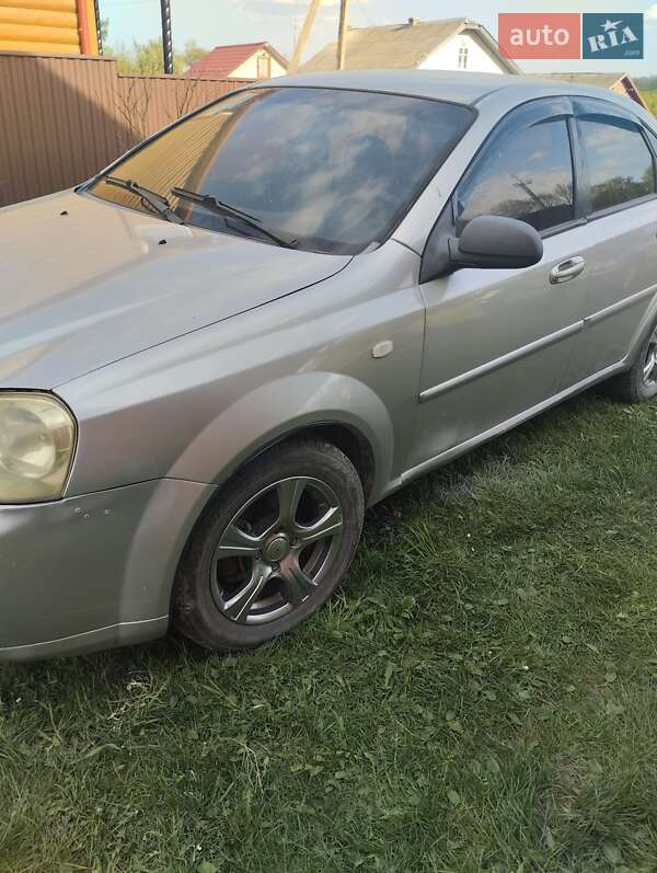 Седан Chevrolet Lacetti 2007 в Вашківцях