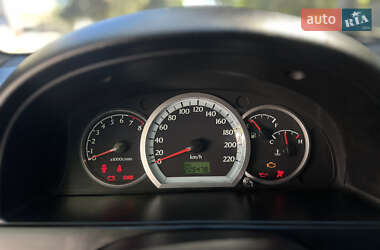 Хэтчбек Chevrolet Lacetti 2010 в 