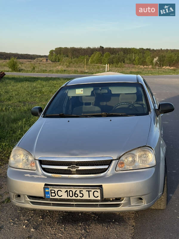 Седан Chevrolet Lacetti 2006 в Львове