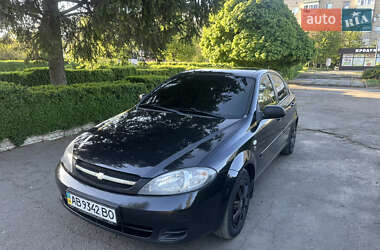 Хэтчбек Chevrolet Lacetti 2010 в 