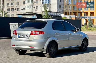 Хетчбек Chevrolet Lacetti 2007 в 