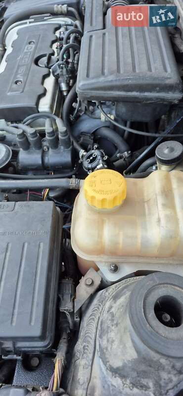 Седан Chevrolet Lacetti 2005 в Каменском