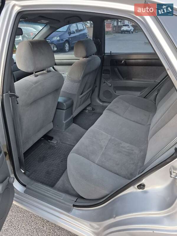 Седан Chevrolet Lacetti 2008 в Вінниці