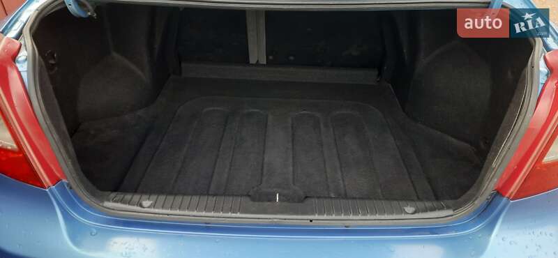 Седан Chevrolet Lacetti 2005 в Киеве