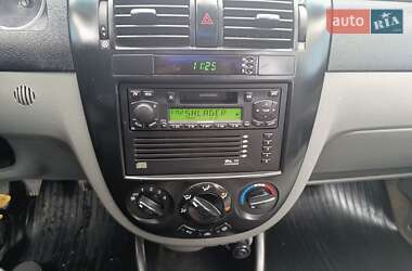 Седан Chevrolet Lacetti 2005 в 