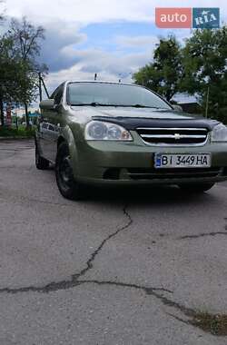 Седан Chevrolet Lacetti 2005 в Гадяче