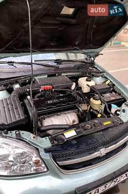 Універсал Chevrolet Lacetti 2006 в 