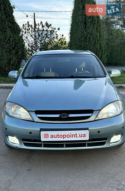 Хетчбек Chevrolet Lacetti 2008 в 