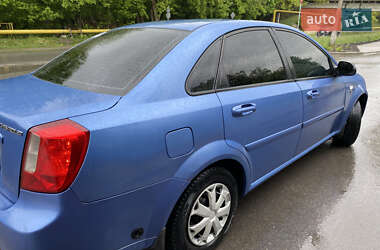 Седан Chevrolet Lacetti 2004 в 