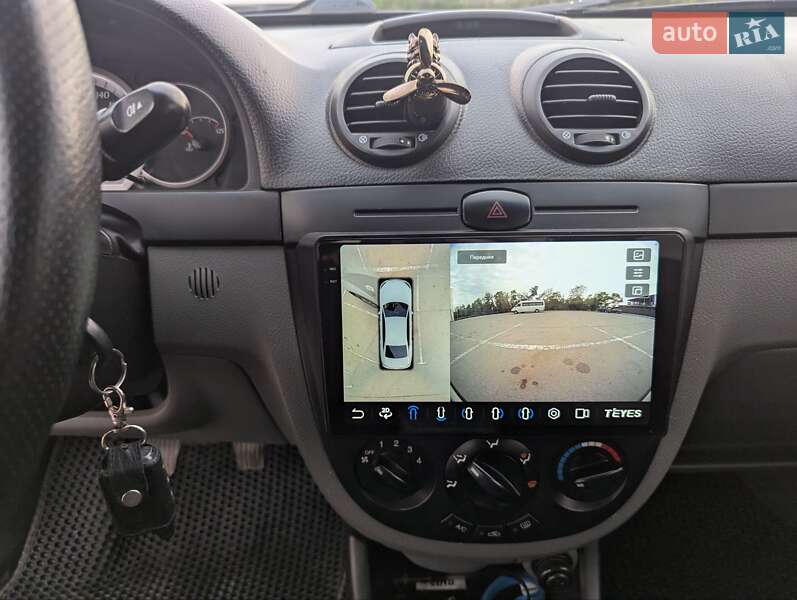 Хэтчбек Chevrolet Lacetti 2005 в Запорожье