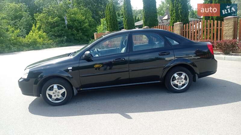 Седан Chevrolet Lacetti 2005 в Днепре
