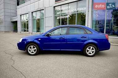 Седан Chevrolet Lacetti 2004 в 