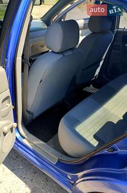 Седан Chevrolet Lacetti 2005 в 