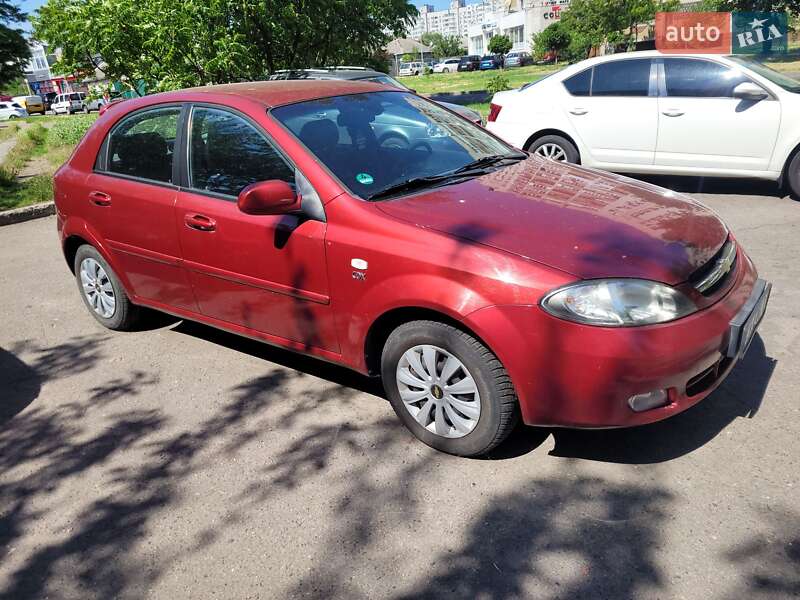 Хетчбек Chevrolet Lacetti 2008 в Черкасах фото 8 Хетчбек Chevrolet Lacetti 2008 в Черкасах