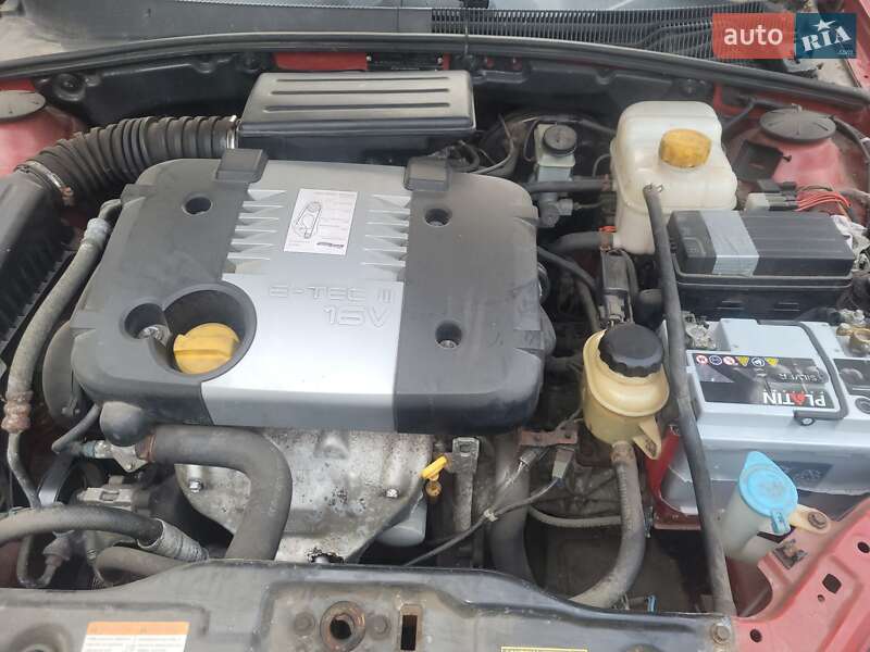 Хетчбек Chevrolet Lacetti 2008 в Черкасах фото 5 Хетчбек Chevrolet Lacetti 2008 в Черкасах