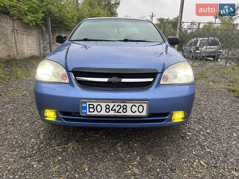 Седан Chevrolet Lacetti 2004 в 