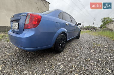Седан Chevrolet Lacetti 2004 в 