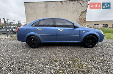 Седан Chevrolet Lacetti 2004 в 