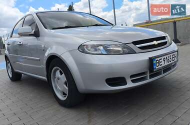 Хетчбек Chevrolet Lacetti 2006 в Первомайську