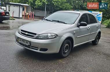 Хэтчбек Chevrolet Lacetti 2005 в Киеве