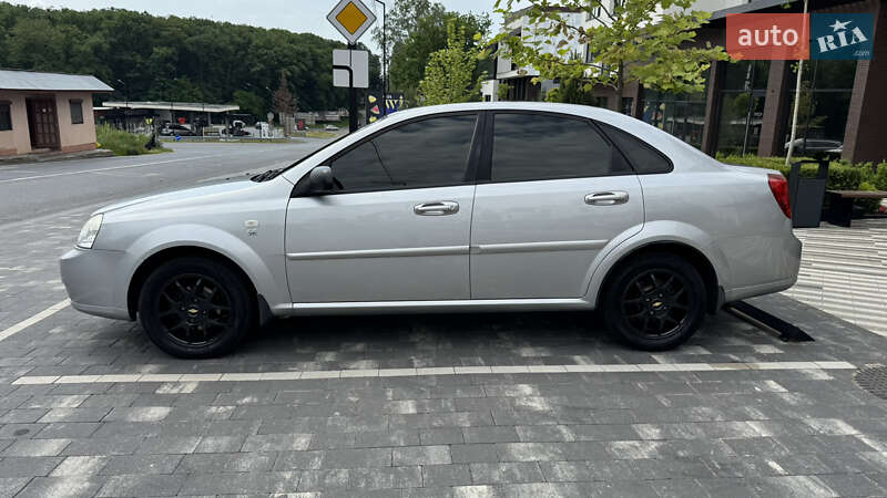 Седан Chevrolet Lacetti 2007 в Ужгороде
