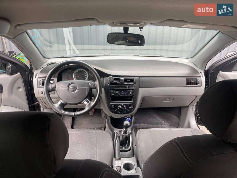 Седан Chevrolet Lacetti 2011 в Киеве