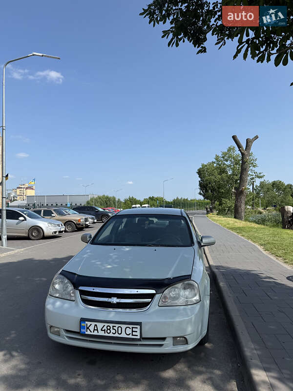 Седан Chevrolet Lacetti 2008 в 