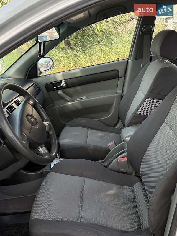 Седан Chevrolet Lacetti 2008 в Василькові